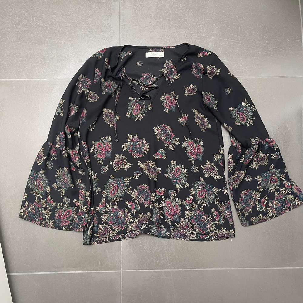 Abercrombie and Fitch size S